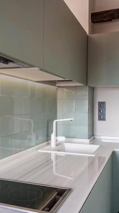 Atiquin Boutique En Pleno Centro Apartment Santander Bagian luar foto